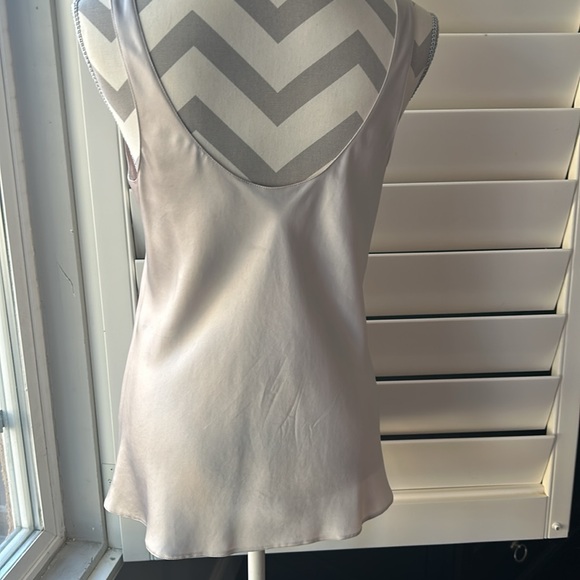 Vince size 8 shimmery cami, light grey almost sliver. - Picture 3 of 3